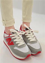 慢跑装备选择指南 从跑鞋到运动服的全面解析