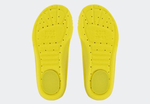 夏日清凉必备 79元冰丝凉席与基诺浦超轻薄鞋履推荐