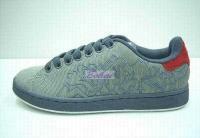 阿迪王跑鞋 运动休闲新风尚的性价比之选